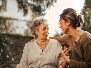 Check in on older residents during hot weather reminds NHS