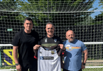 Lee Smith's return boosts Lydney Town