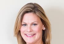 Antiques Roadshow meets Bargain Hunt in Ross