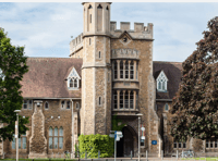 Honouring pre-1982 education alumni