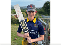 Menaces pipped with ball to spare