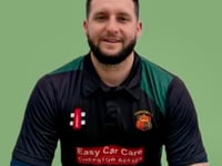Jones cracks 116 to lift Chepstow above Panteg