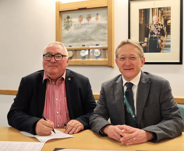 Council renews Armed Forces support