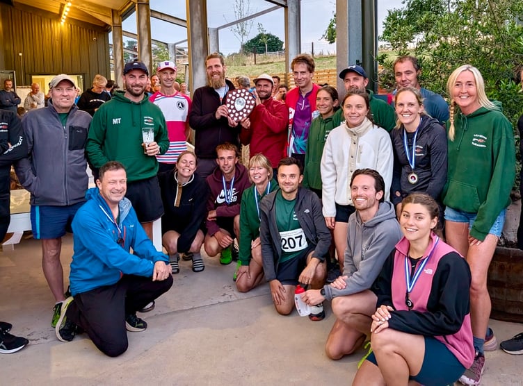 MonRoss Trailblazers proudly show off the Herefordshire & Borders Summer X-Country team prize