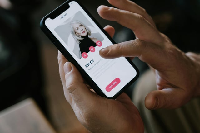 August romance scam warning issued for seniors 