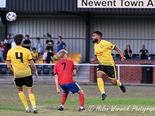 Daffs continue to flower with 3-1 home win