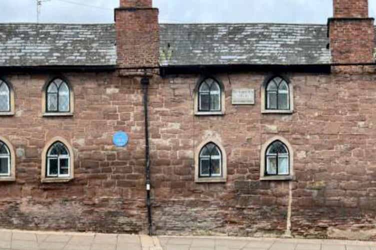 Composite house picture