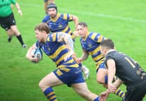 Nelson sink Mon with injury time pushover try