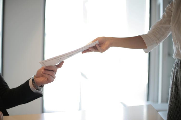 Handing over form 