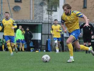 Kingfishers fly high after downing table-top rivals 