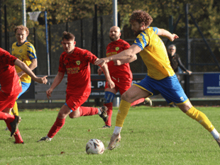 Mighty Mac hits hat-trick as Kingfishers swat Wasps
