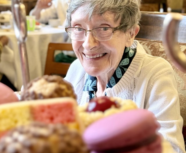 Ambulance took '32 hours' to reach 90-year-old woman with broken hip