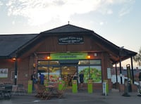 Ram raiders attack store cash machine