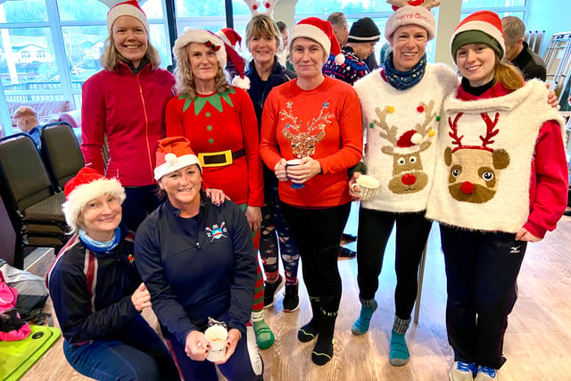 Yo-ho-row as festive paddlers race for plum puds