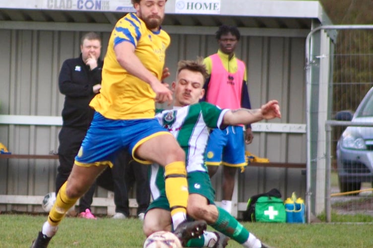 Monmouth v Caerleon 3