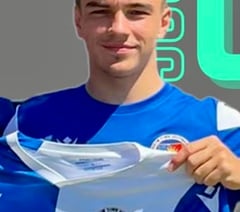 Eight-man Jockeys unhorsed in red card finale