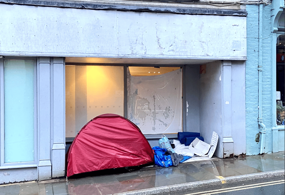 Council has "offered" homeless tent man help
