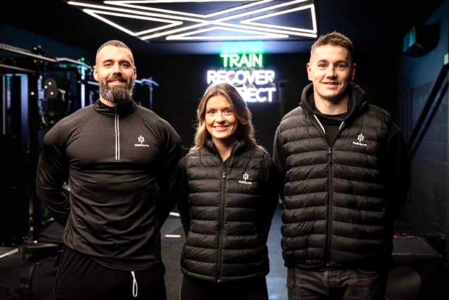 Rugby legend 'Foxy' invests in community gym