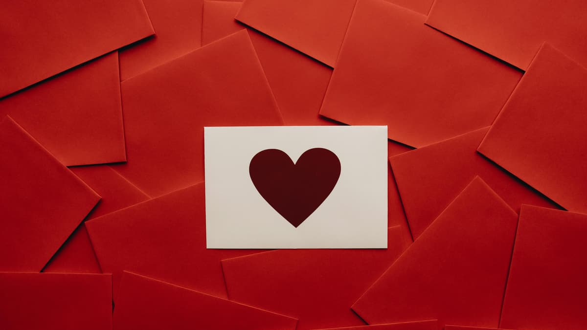 Beware Valentine’s Day scams, says financial expert