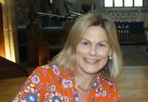 Kate Bliss hosts antique valuation day