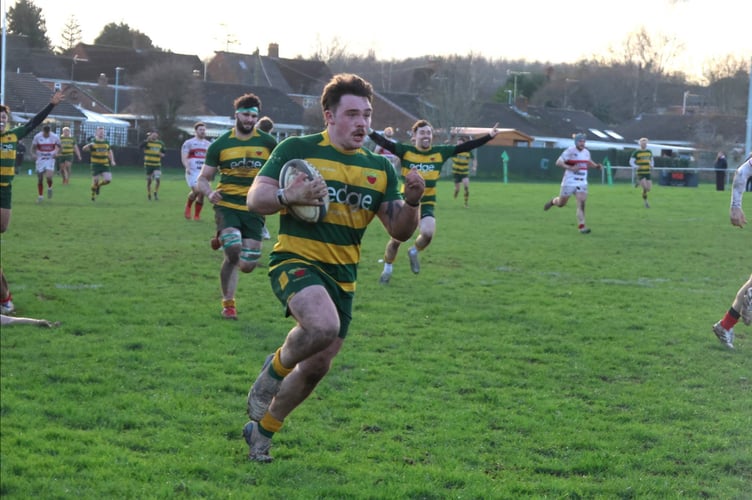 Garrett Myers races in for Newent's sixth try. Picture: Georgina Gardner.