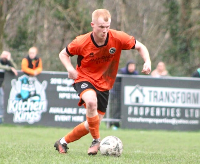 Kingfishers pummel Pill to go 12 unbeaten