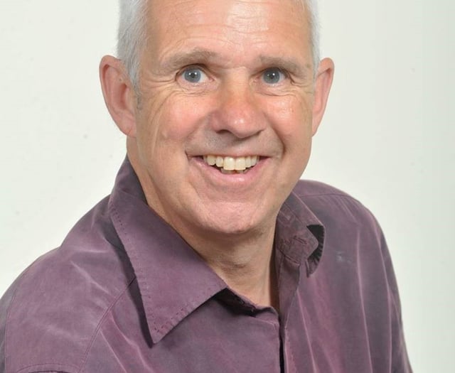 Council chief quits after MP opposed development plan