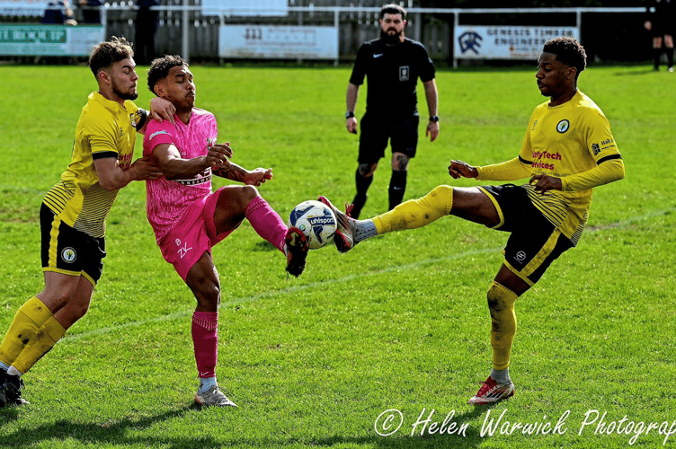 It was Stonehouse who were firmly in the pink at Wildsmith Meadow on Saturday. Photo: Helen Warwick Photography