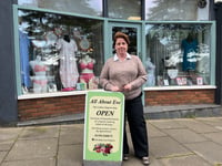 Lydney shop re-opens
following  fire clean-up