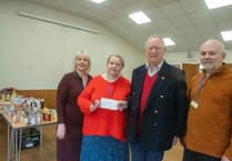 Community larder gets
help with shopping bills