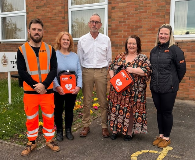 Lydney Angling Club receives lifesaving defibrillator donation
