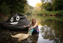 Mermaid author swims to highlight River Wye pollution