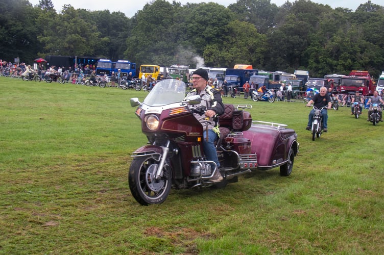 The parade of motorbikes